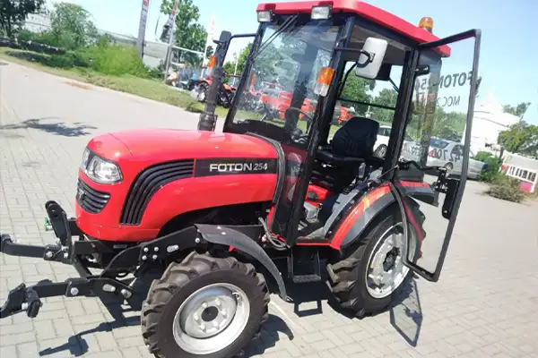 Ciągnik rolniczy Foton 254